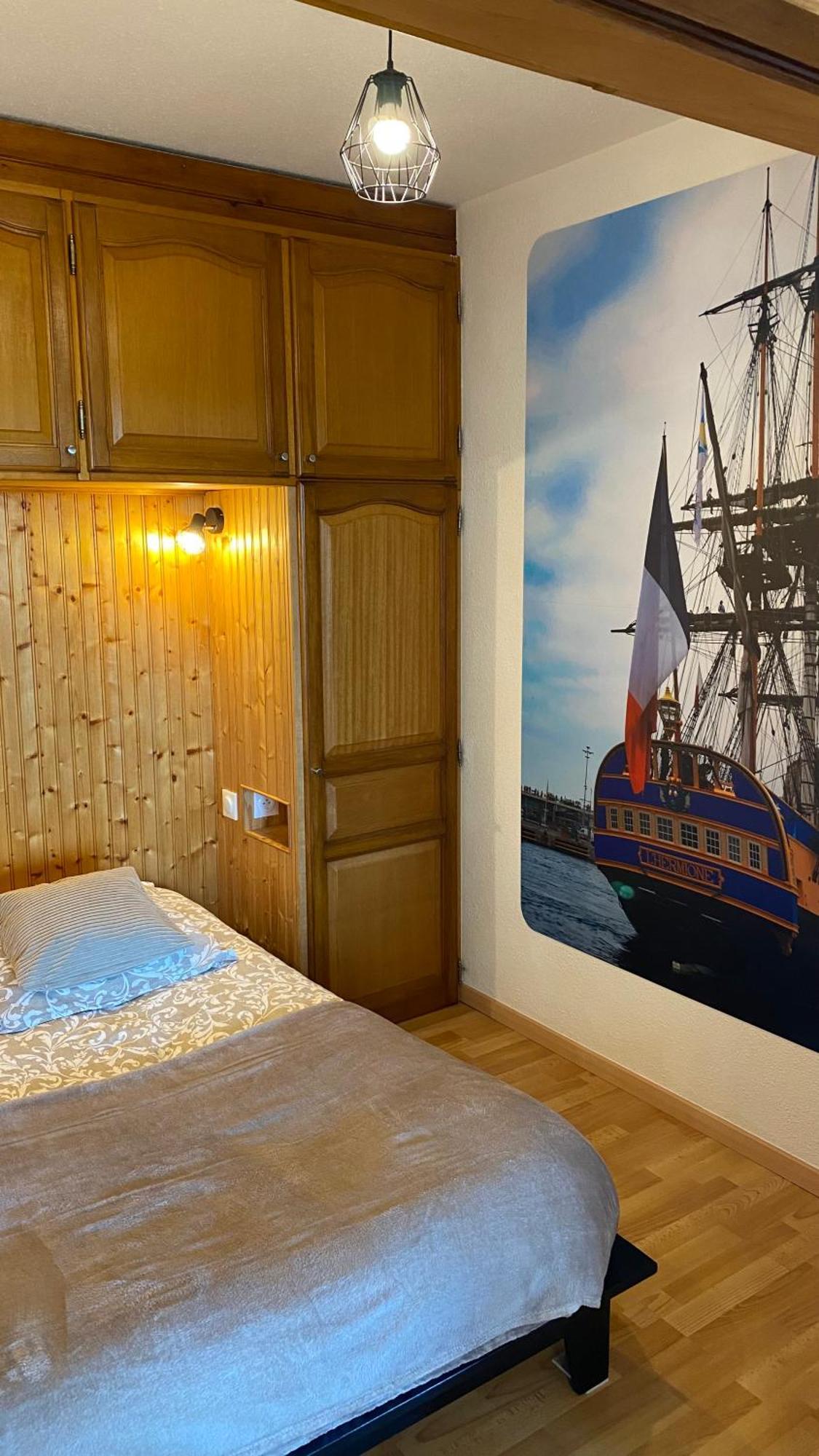 L'Hermione Dienville المظهر الخارجي الصورة